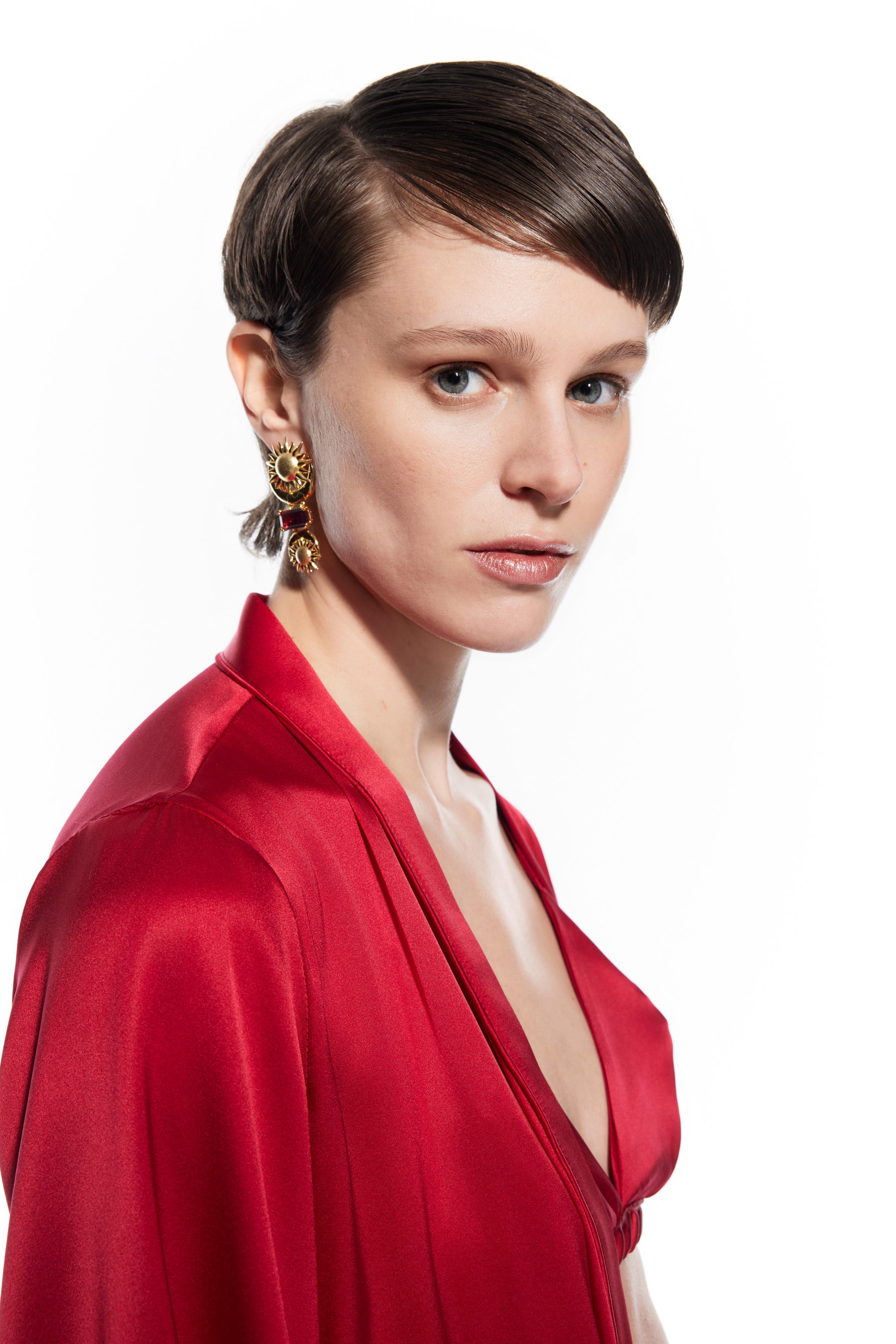 Dian Red Silk Short Robe.