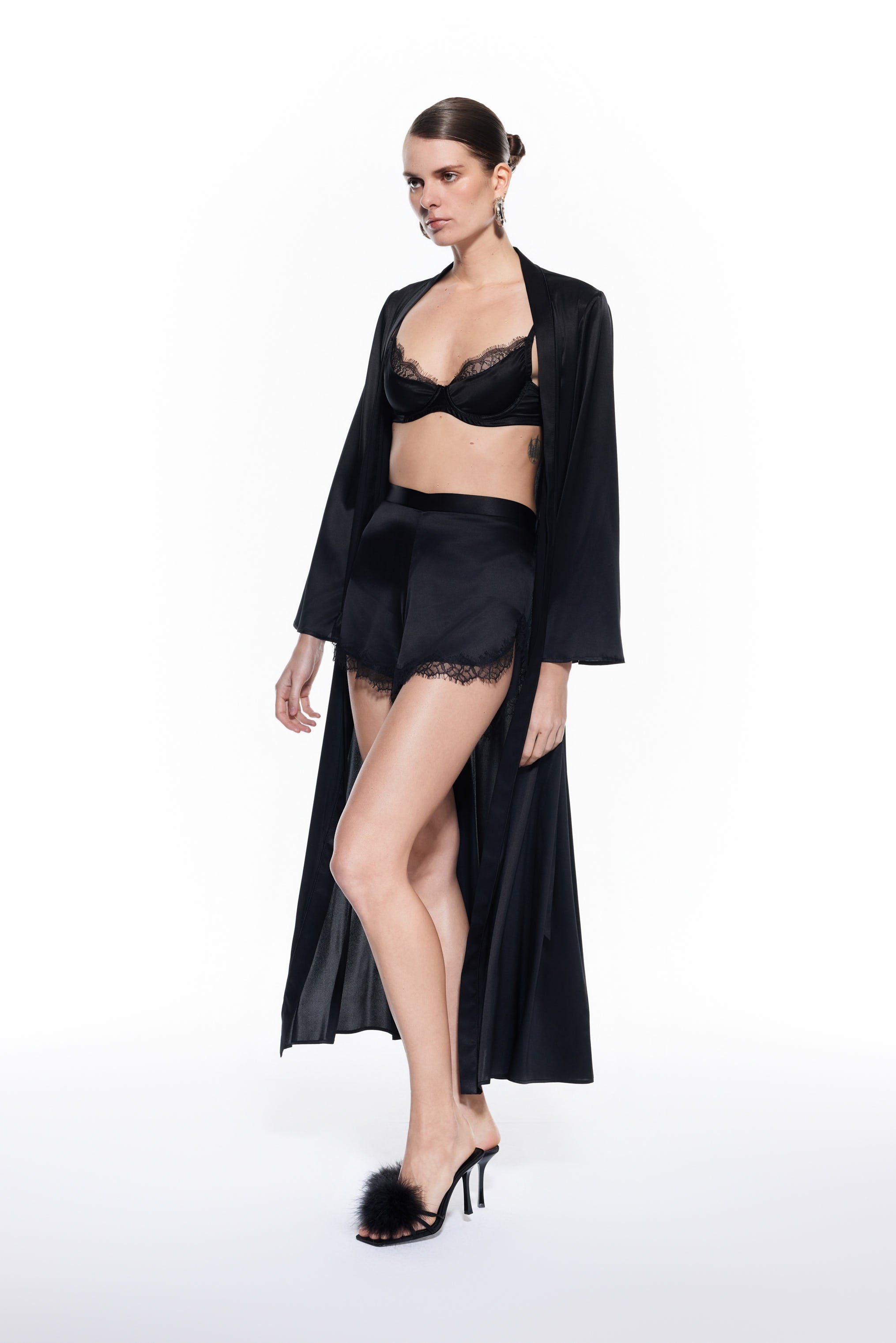 Egeria Silk Short Black