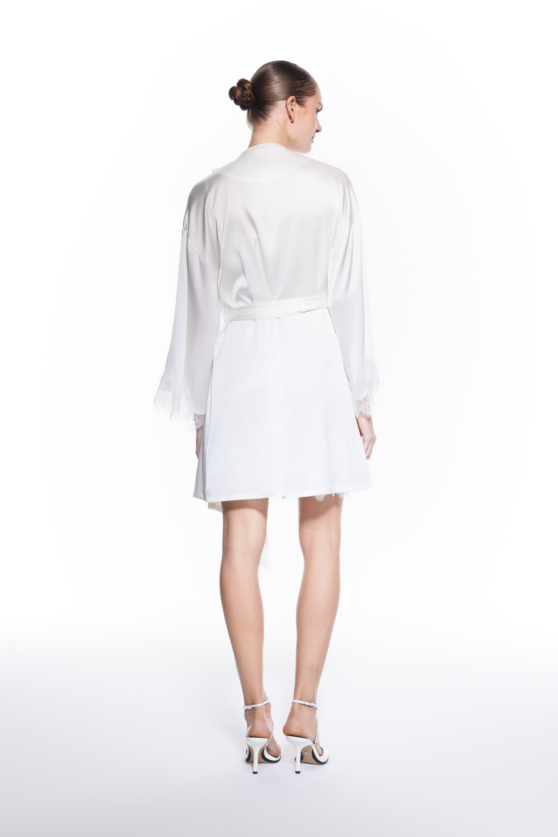 Verita Silk Robe White