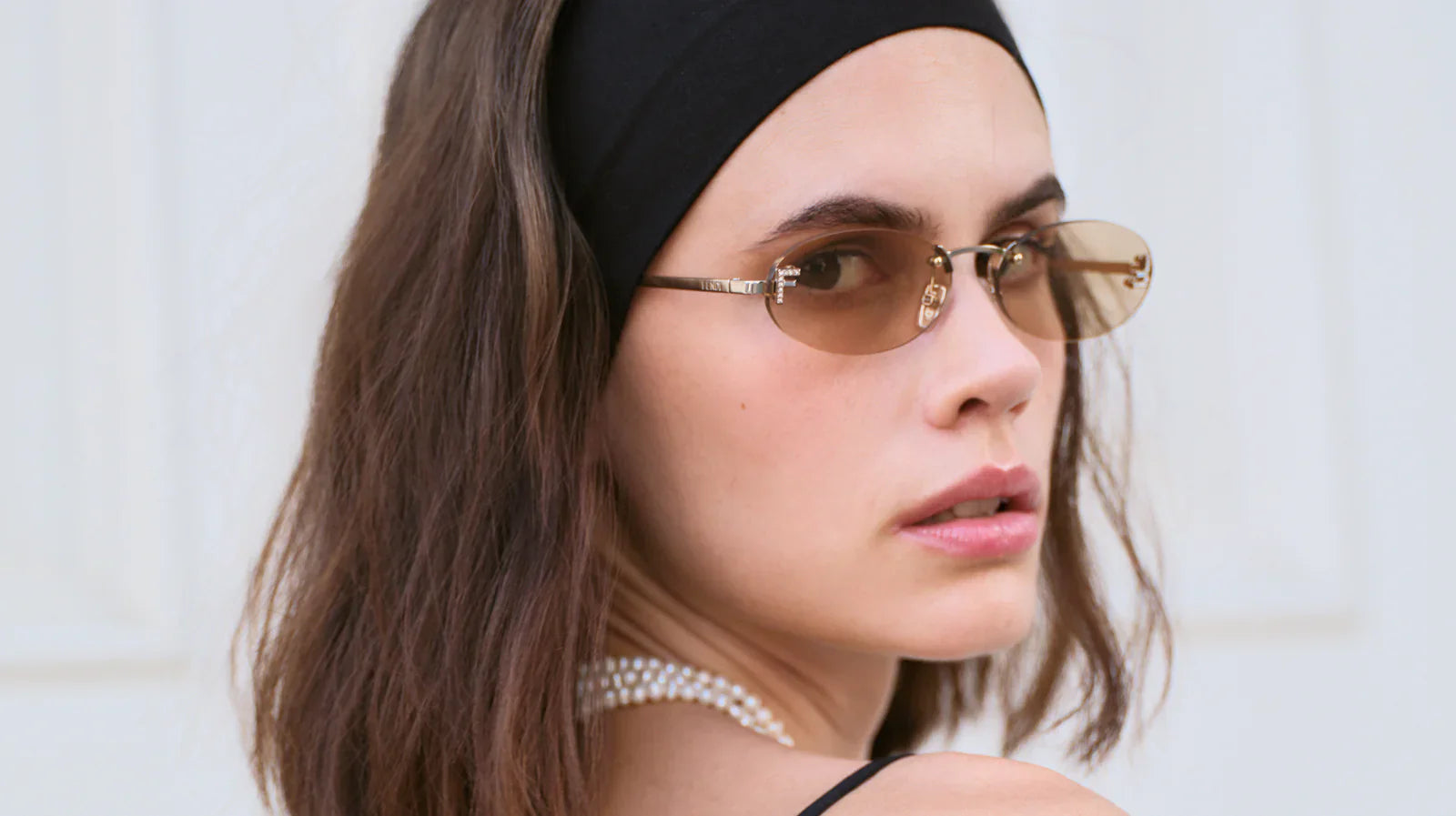 Silk & Skin: A Luxurious Embrace for Radiant Well-being