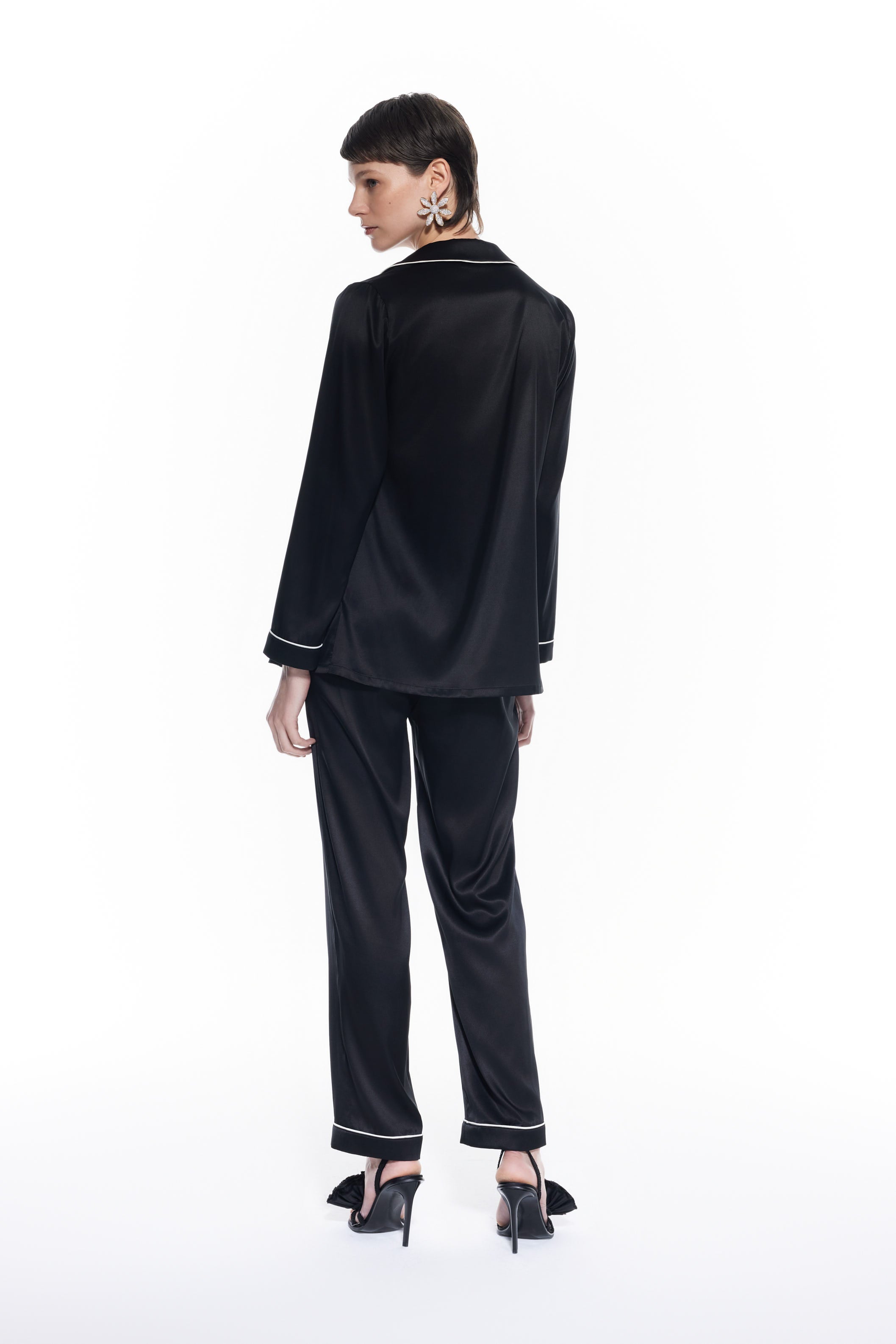 Carmen Silk Set Black